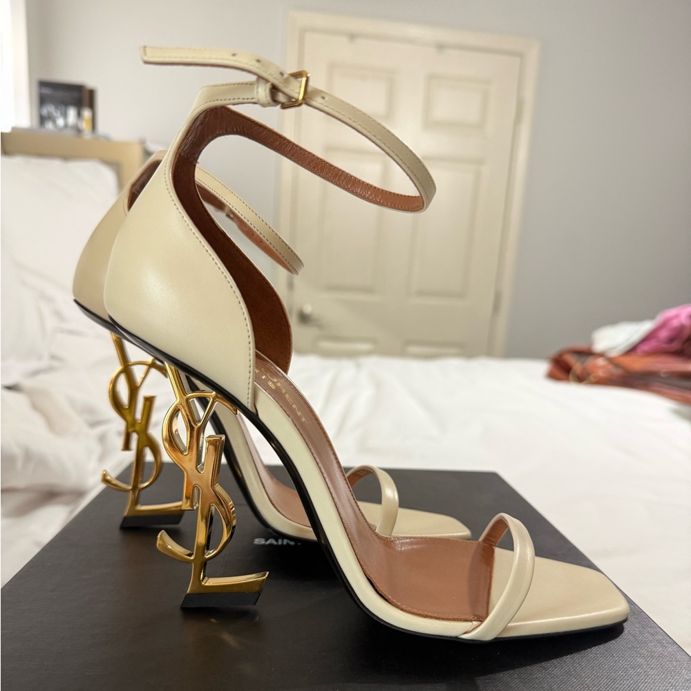 SAINT LAURENT OPYUM SANDAL HEELS - Picture 3 of 10